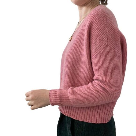 Saks Fifth Avenue Womens Pink 100% Cashmere Soft V Neck Ribbed Sweater Sz L - Picture 6 of 7